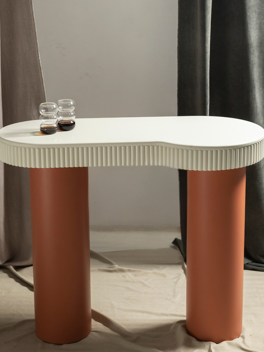 Liora | Console Table